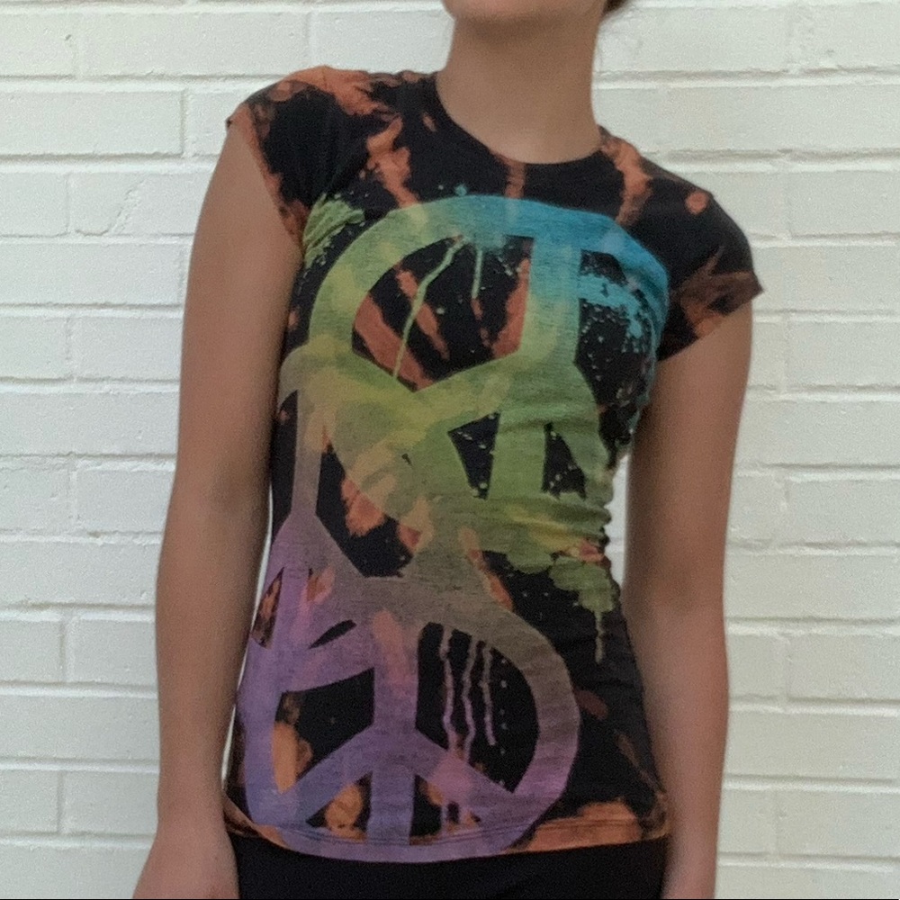 Restyled Y2k Bleached Rainbow Peace Sign T-Shirt